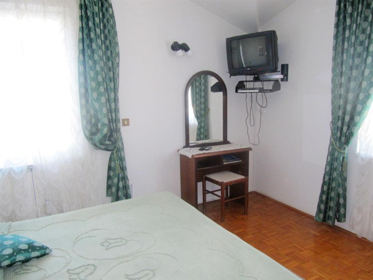 Apartments Dea Porec Luaran gambar